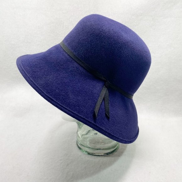 Helen Kaminski Navy Blue Fur Felt Bucket Hat OS